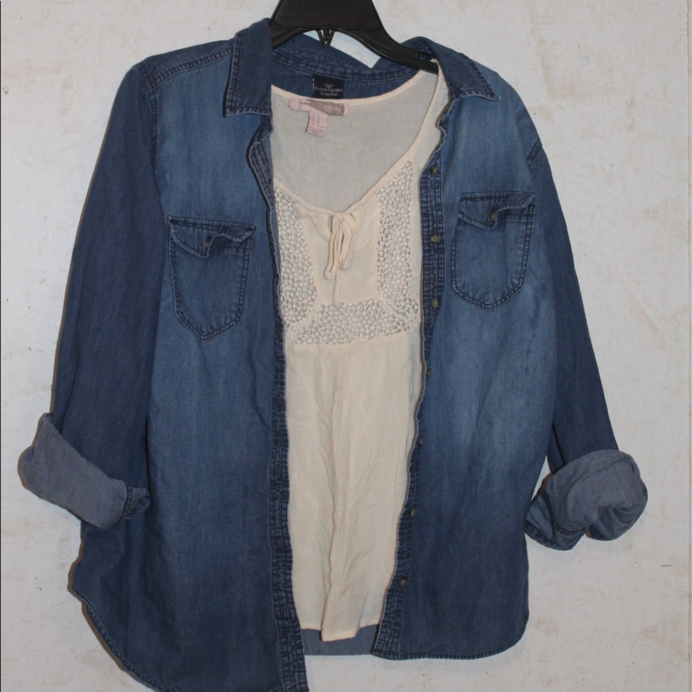 cream colored tank
